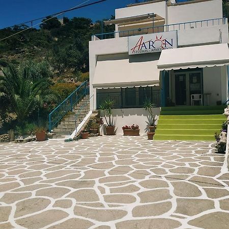 Aaron Studios Apartments Agia Fotia  Exterior photo